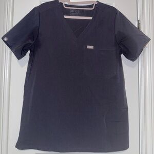 FIGS charcoal/dark grey set